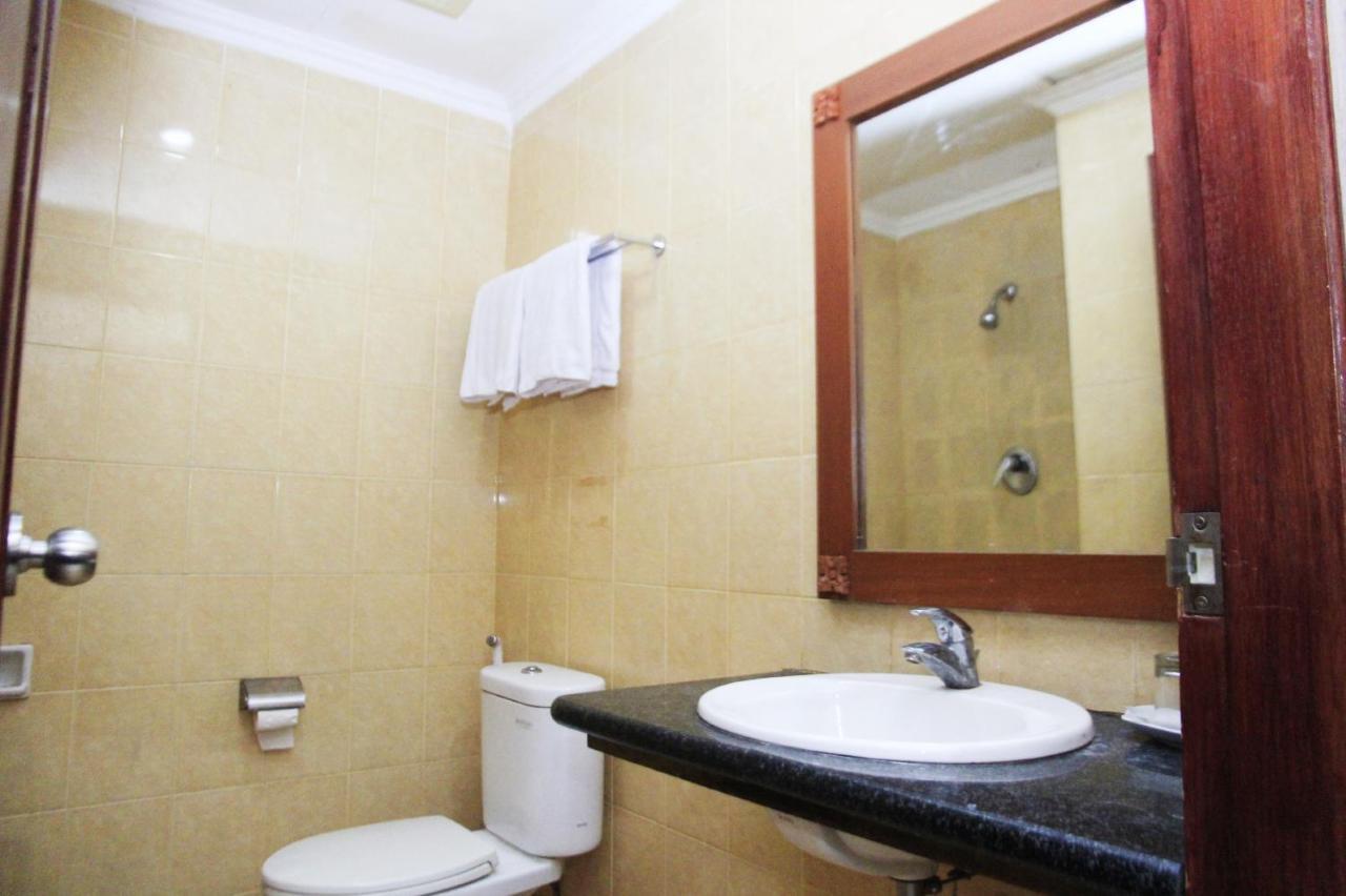 Hotel Bumi Asih Padangsidimpuan Batubelubang Extérieur photo